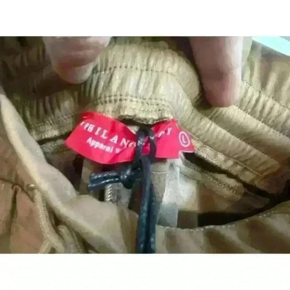 New! Philanthropy Tan Faux Leather Drawstring Shorts Size Large - Picture 4 of 5